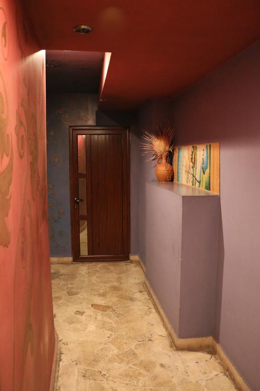 Motel Acapulco Erywań Zewnętrze zdjęcie