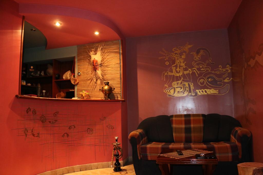 Motel Acapulco Erywań Zewnętrze zdjęcie
