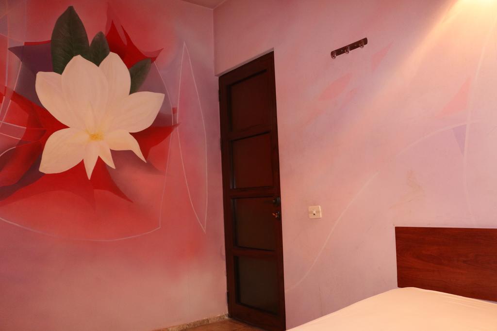 Motel Acapulco Erywań Zewnętrze zdjęcie