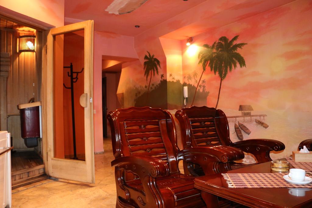 Motel Acapulco Erywań Zewnętrze zdjęcie