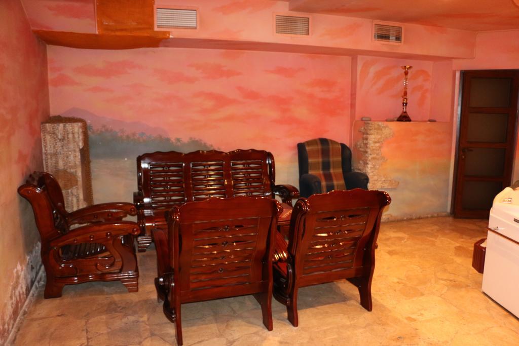 Motel Acapulco Erywań Zewnętrze zdjęcie