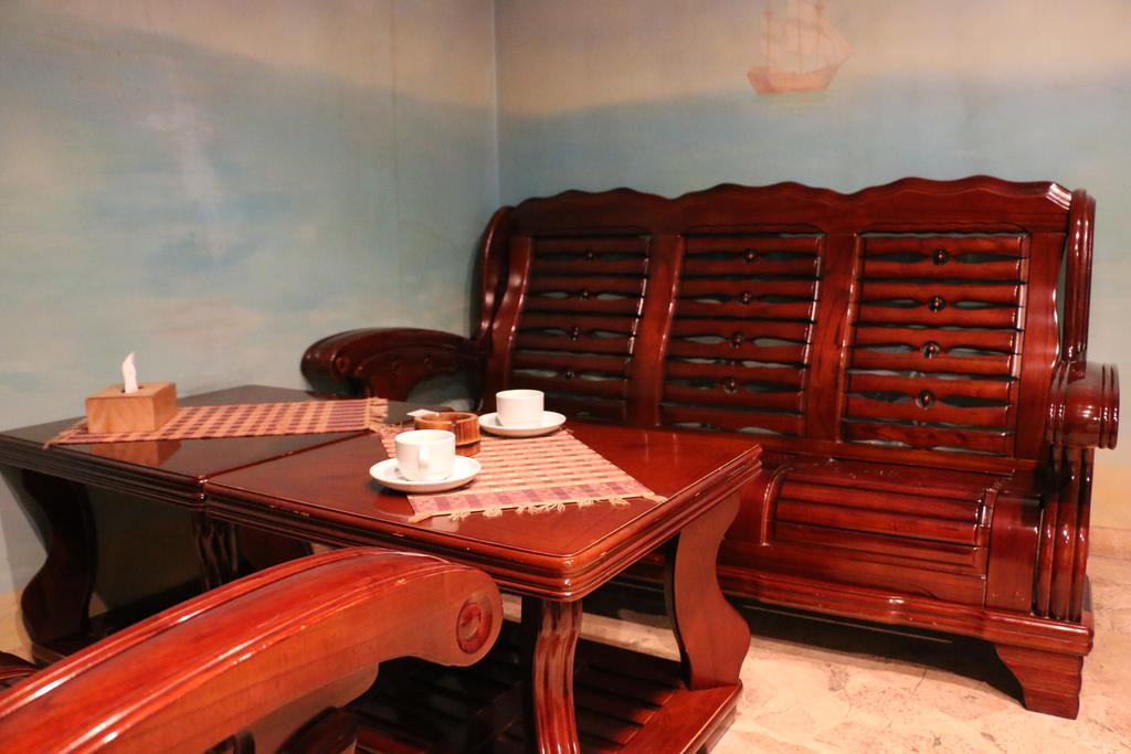 Motel Acapulco Erywań Zewnętrze zdjęcie