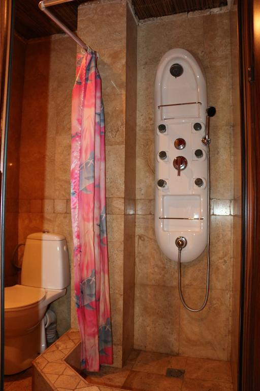Motel Acapulco Erywań Zewnętrze zdjęcie